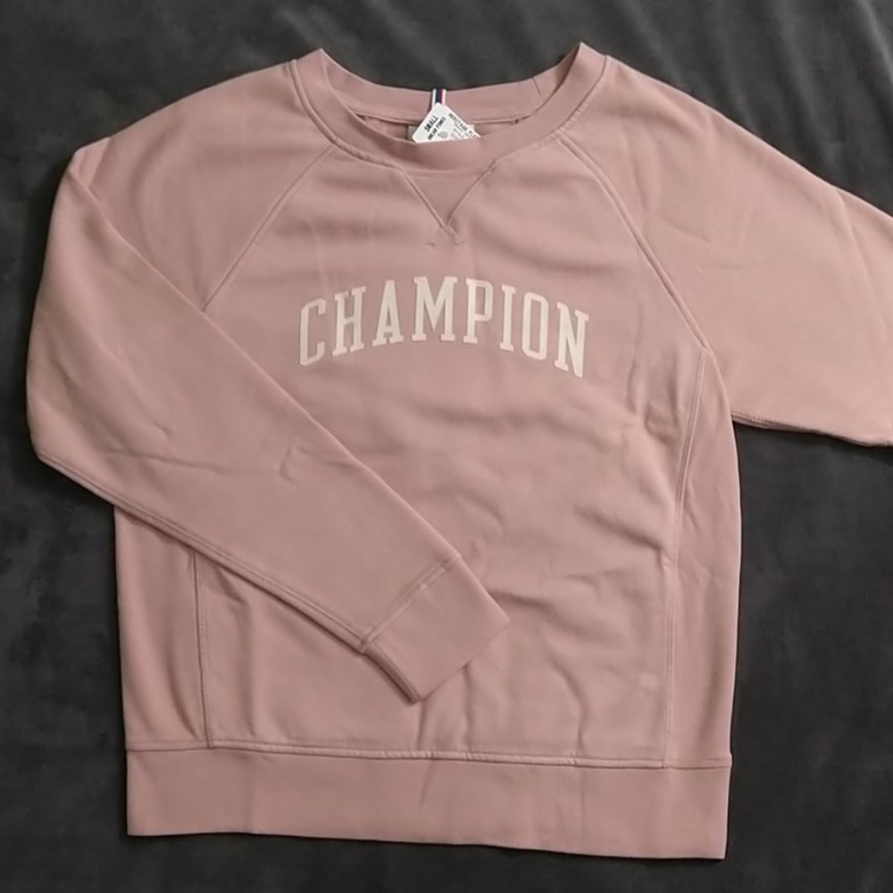 Women's Champion sweatshirt